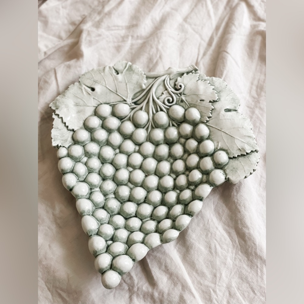 Vintage large Italian grapes ceramic dish